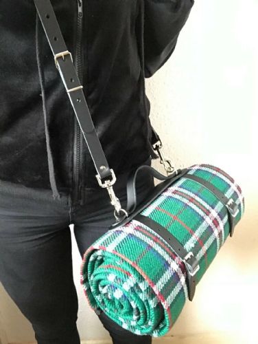 Leather Carrier Straps with Handle & Strap- for Picnic / Travel Rugs / Yoga Mats (Black)